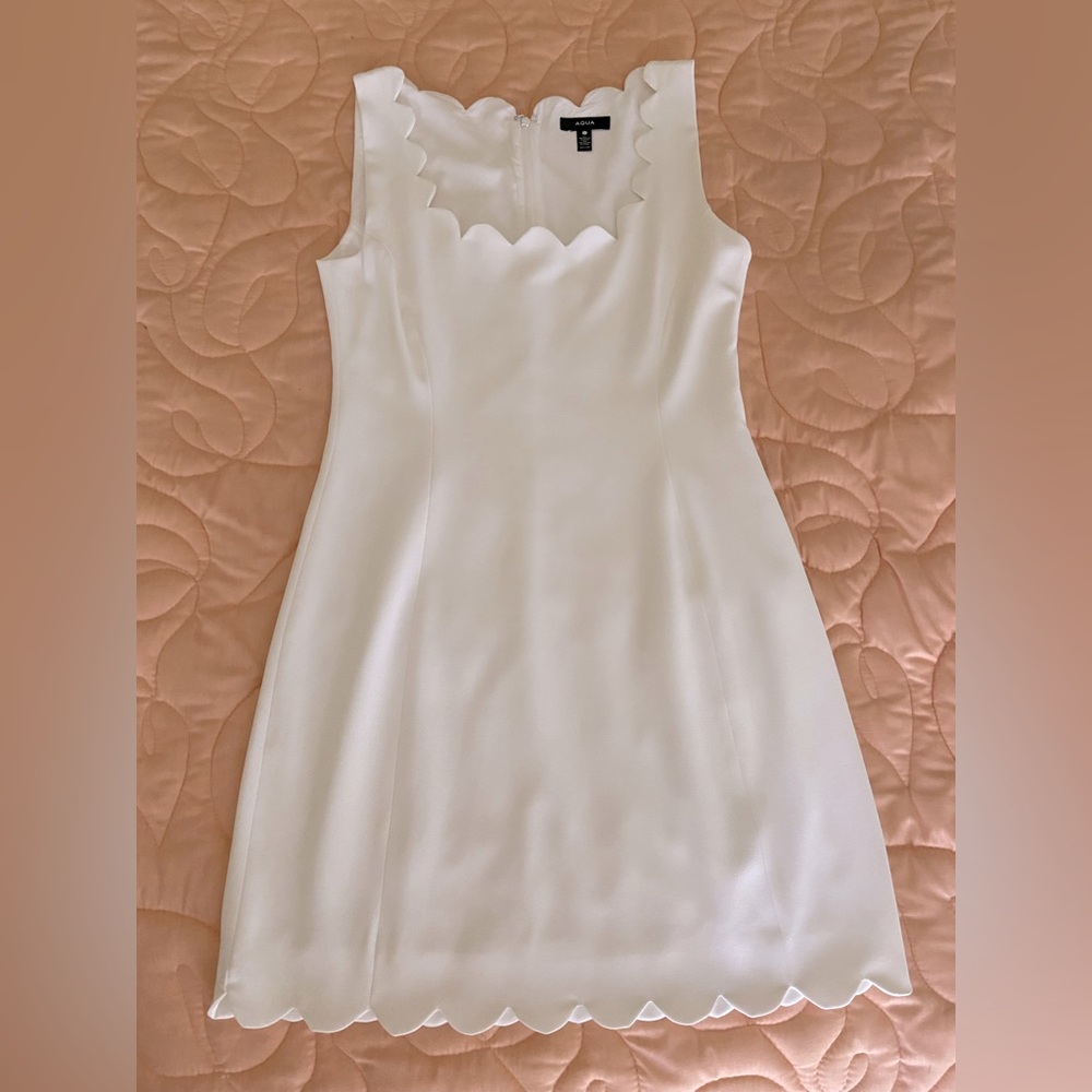 Aqua (S) Elegant White Scalloped Dress